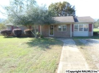 110 Tillman Rd, Hazel Green, AL 35750