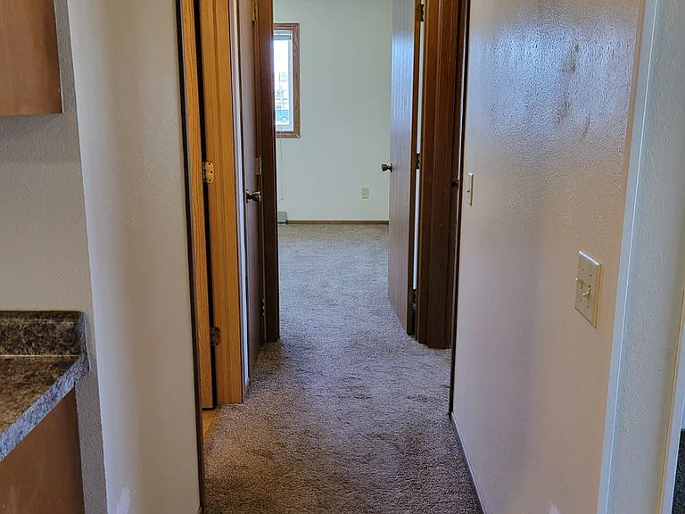 1607 Aspen Drive — Photo 9