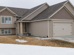1003 Parkview Ave NW, Kasson, MN 55944