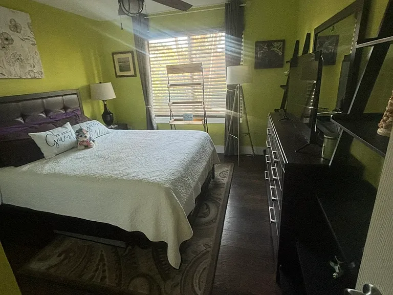 502 Villa Cir — Photo 3