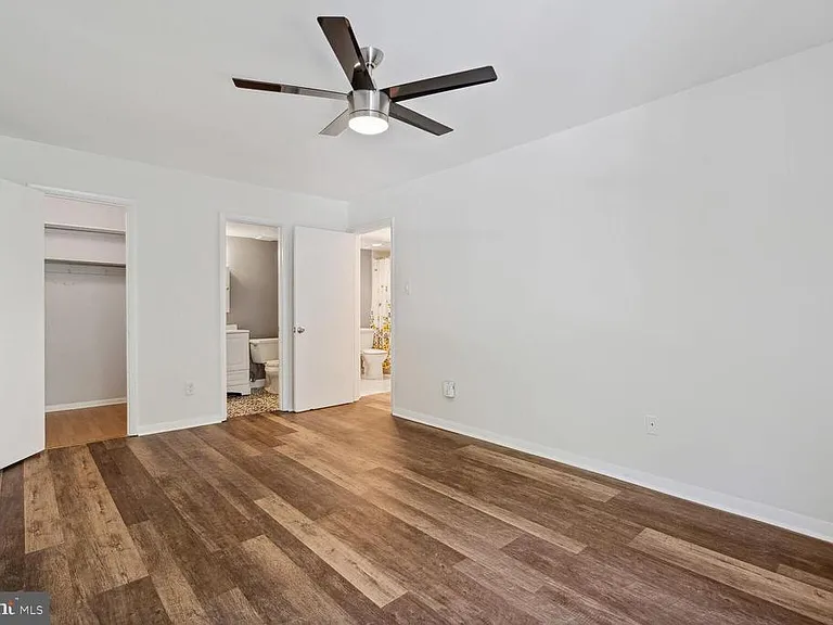 3326 Woodburn Village Dr #23 — Photo 8
