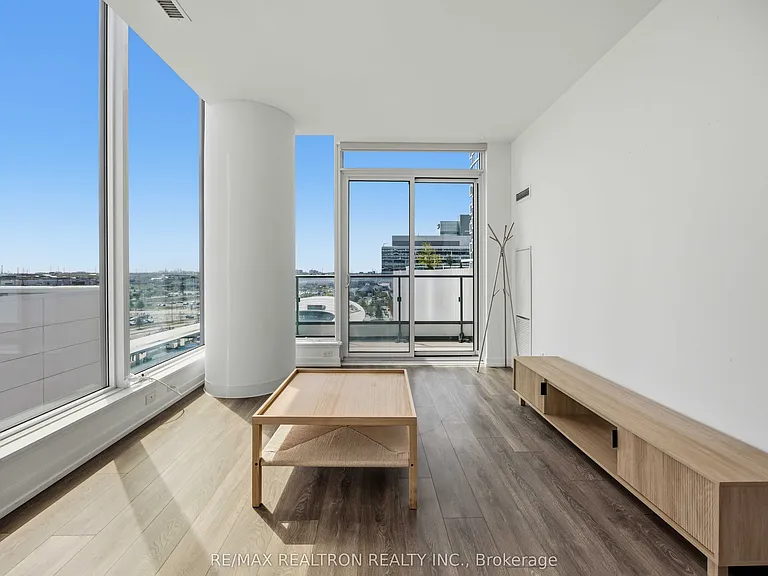 898 Portage Pkwy #903 — Photo 16
