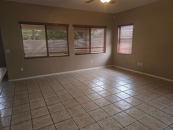 5th image of 8238 W Melinda Ln