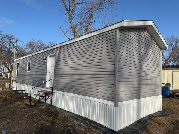 1224 15th Ave N #49, Moorhead, MN 56560