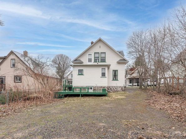 356 Alger St, Marquette, MI 49855