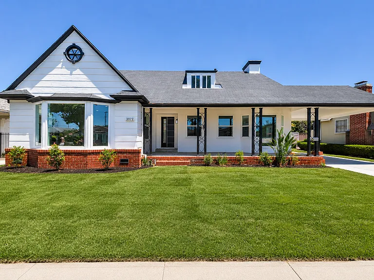 3972 Hubert Ave — Photo 4