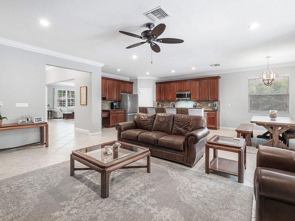 1st image of 3466 Vanderbilt Drive