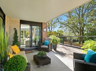 701 Geneva St #2206, Saint Catharines, ON L2N7H9