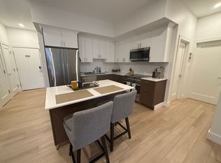 1950 Washington St APT 4D, Boston, MA 02118