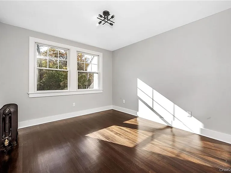 200 Main St #1 — Photo 12