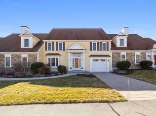 12 Boston St #22, Topsfield, MA 01983