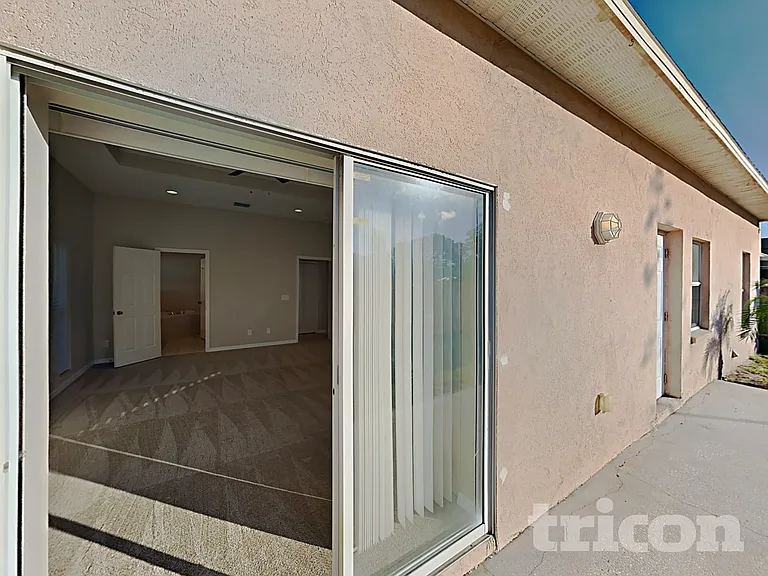 13305 Silvercreek Dr — Photo 10