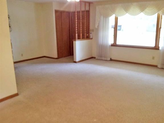 5th image of 4229 Lynwood Ct