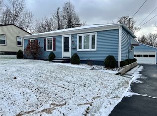 912 Cadet St, New Castle, PA 16101