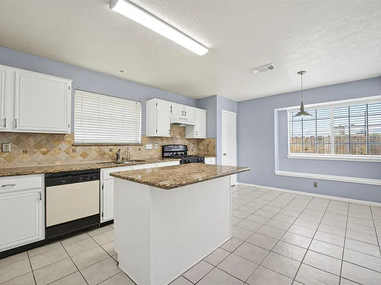 11563 E Withers Way Cir — Photo 12
