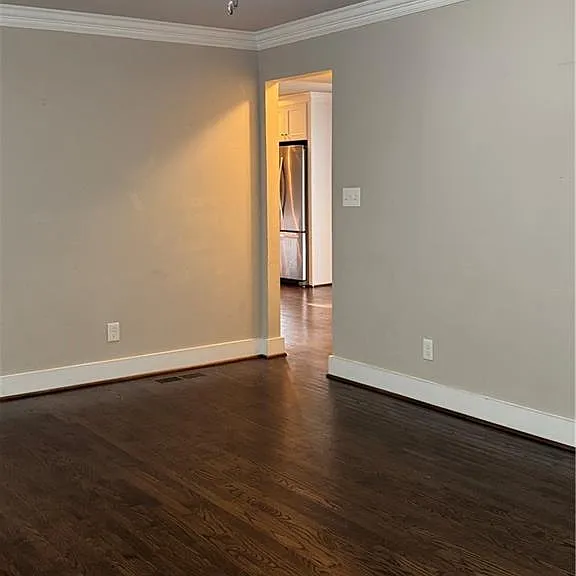 903 Woodlawn Dr NE — Photo 6
