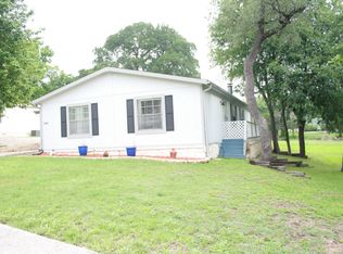 303 Silver Oak St, Ingram, TX 78025