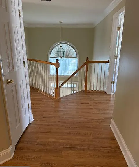 305 Flannery Ln — Photo 9