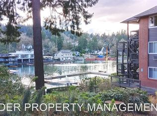 230 Ridgeway Rd UNIT 15E, Lake Oswego, OR 97034