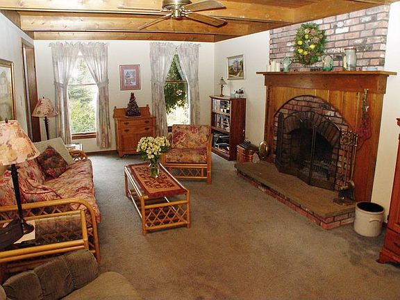 Family Room w/Wood-Burning Fireplace