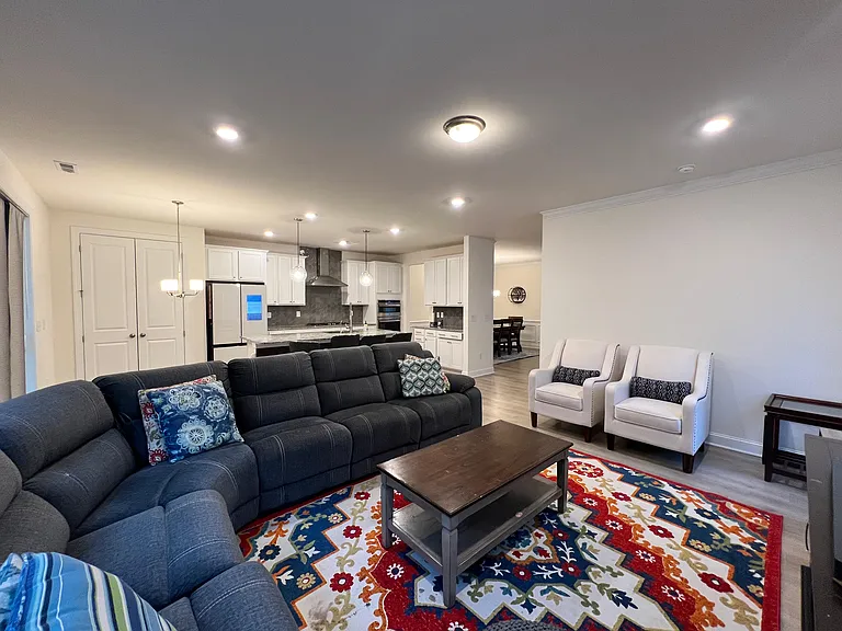 2563 Hutch Ln — Photo 23