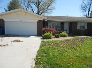 302 E 2nd St, Aviston, IL 62216