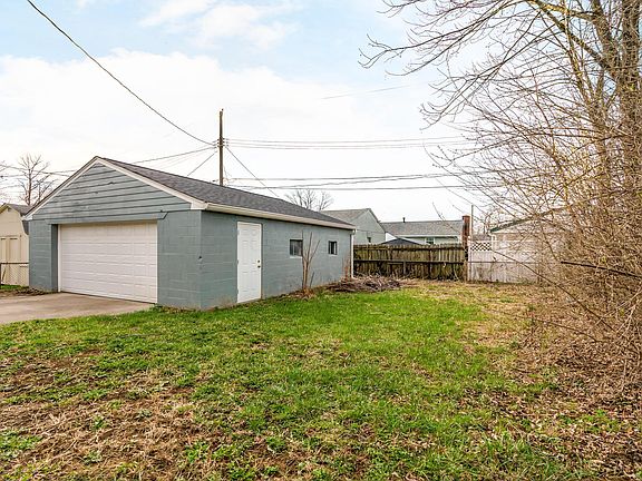 5th image of 3755 Lynward Rd