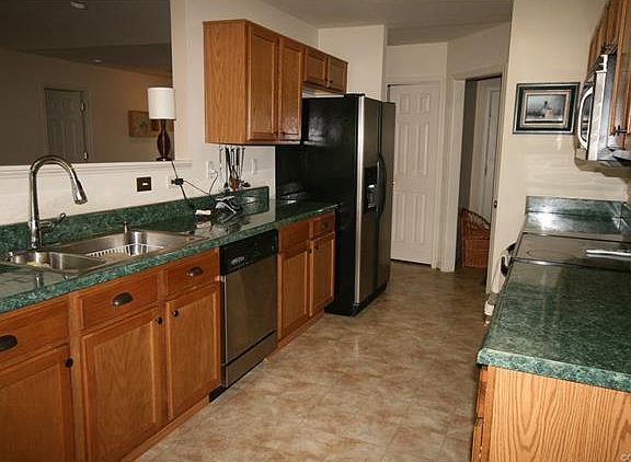 3rd image of 3125 Alderwood Way