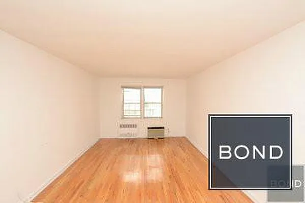 Rented by Bond New York | media 2