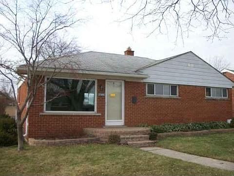 1st image of 25505 Collingwood St