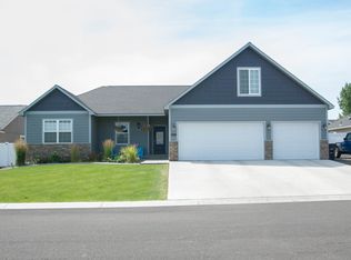 5906 Coolidge Rd, Yakima, WA 98903