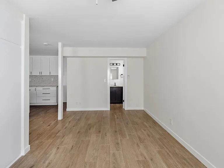 4115 Crest Dr #4115 — Photo 10