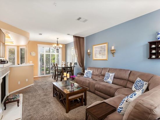 344 W Summerfield Cir, Anaheim, CA 92802