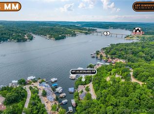 11 Spyglass Cir, Camdenton, MO 65020