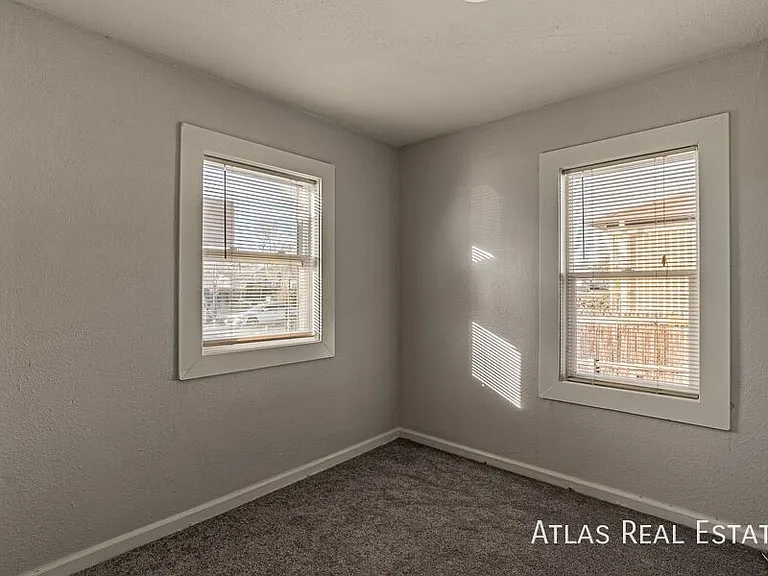 398 S Raleigh St — Photo 14