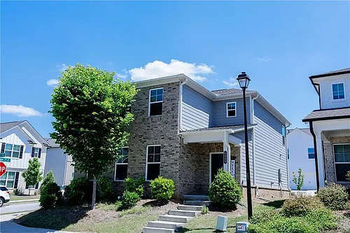 4355 Magpie Dr Photo 1