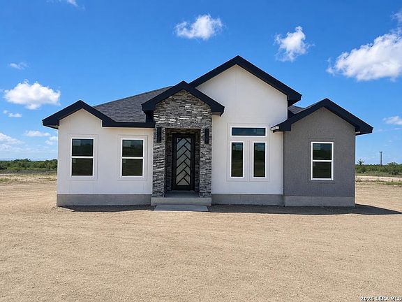 3rd image of 2263 Rio Sabinas Dr.