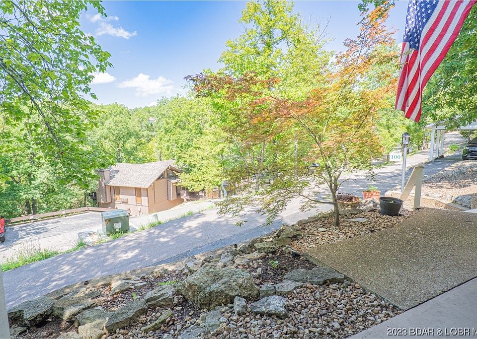 100 Canoe Ct, Osage Beach, MO 65065 MLS 3556804 Zillow