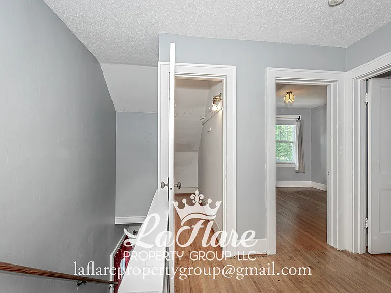 613 Locust St — Photo 14