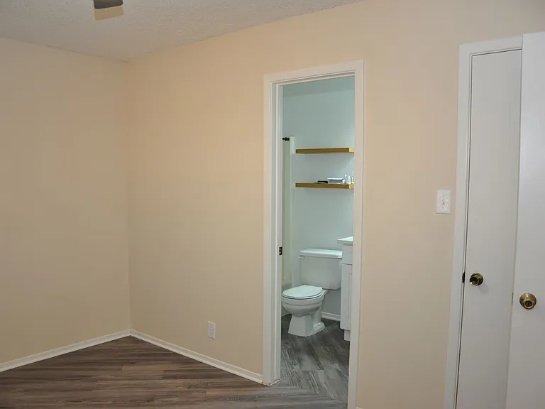 804 Osage Dr #A — Photo 10