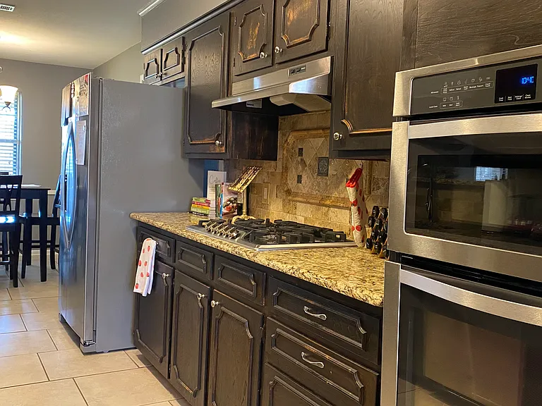 7504 Hollyoak Dr — Photo 4
