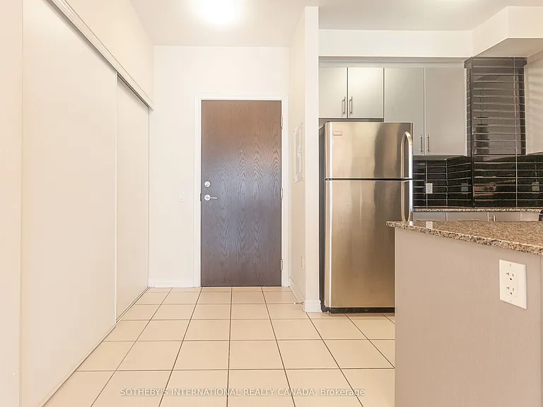216 Oak Park Blvd #315 — Photo 8
