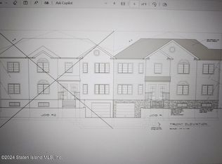 6 & 10 Ludwig St, Staten Island, NY 10310