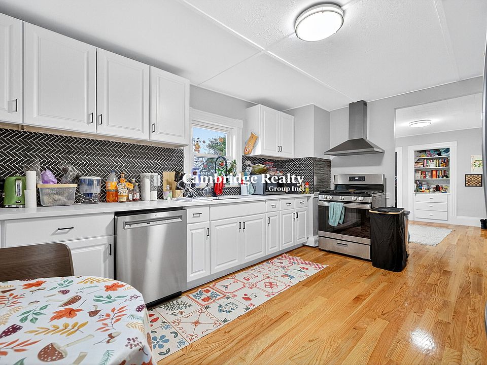 1st image of 114 Woodstock St #3T