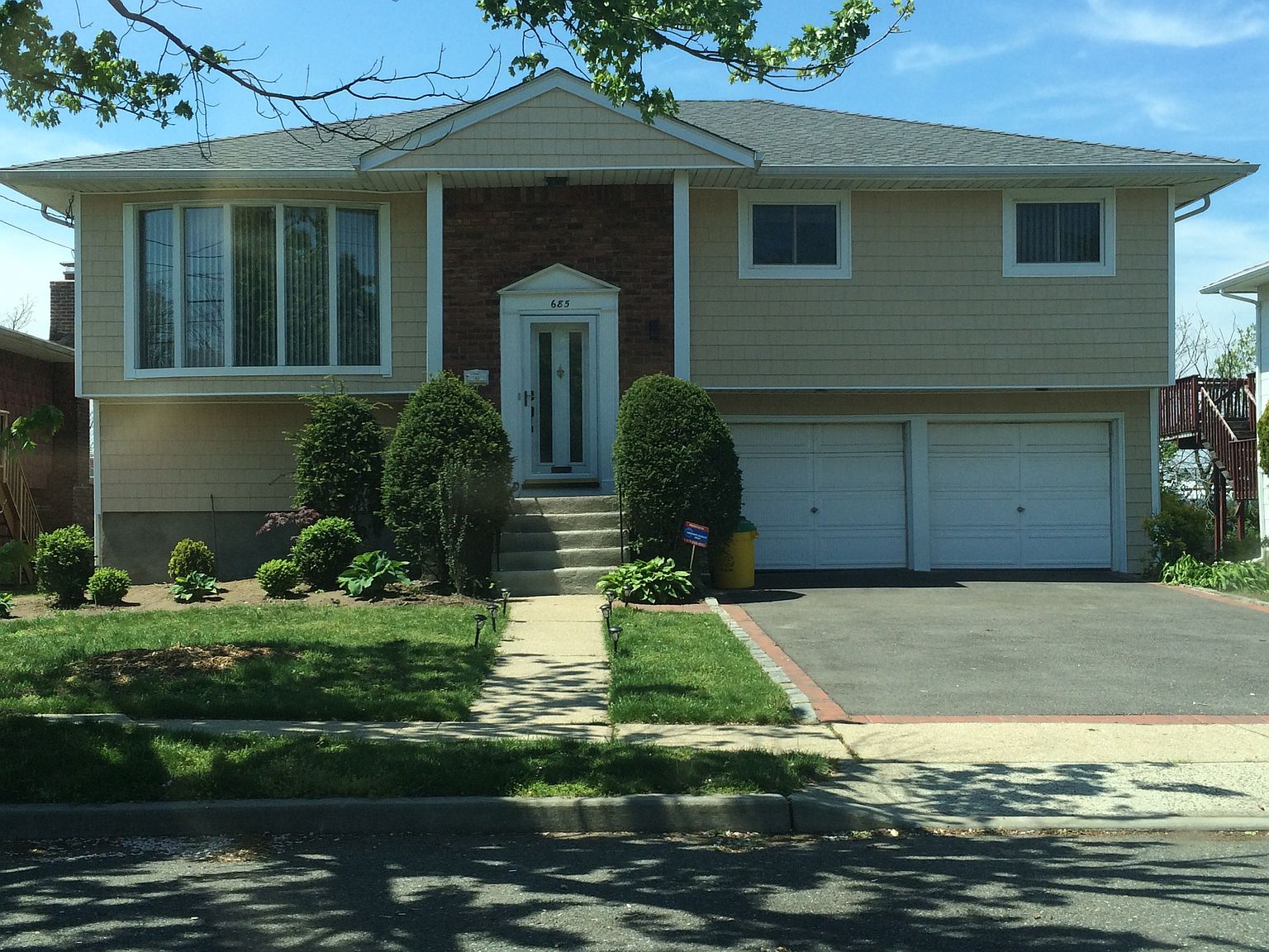 685 Park Ln, Cedarhurst, NY 11516 Zillow