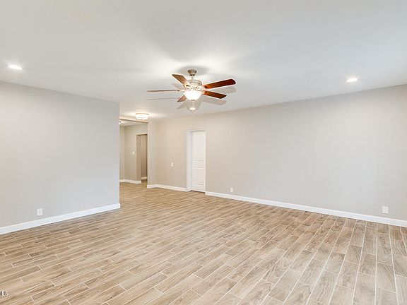 5th image of 1014 E Nielson Ave