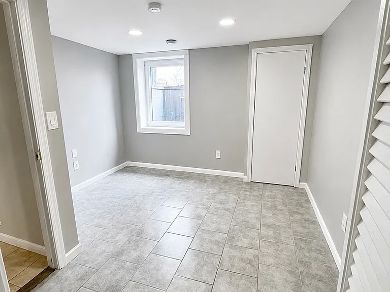 Winston Dr — Photo 1