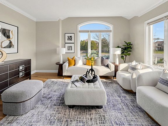 3rd image of 2159 Rodick Rd