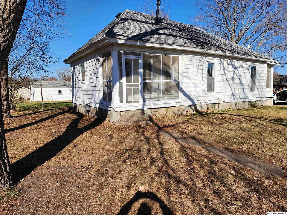 502 N Hawkeye Ave, Nora Springs, IA 50458 Zillow