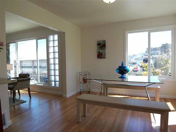 Sunny dining room